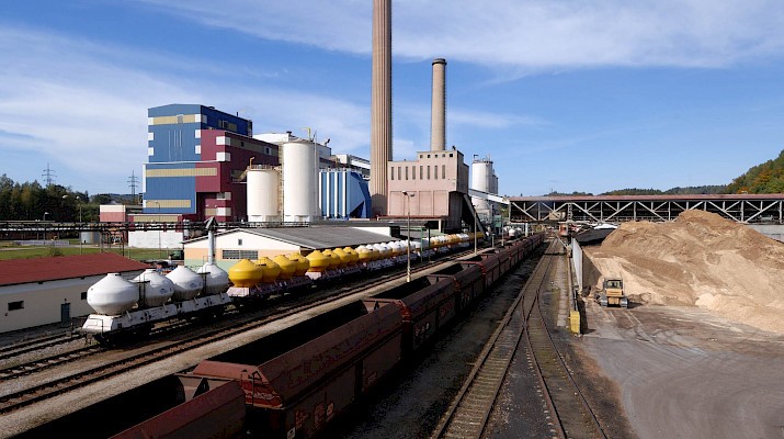 Dodávka drtiče uhlí pro elektrárnu v Poříčí
